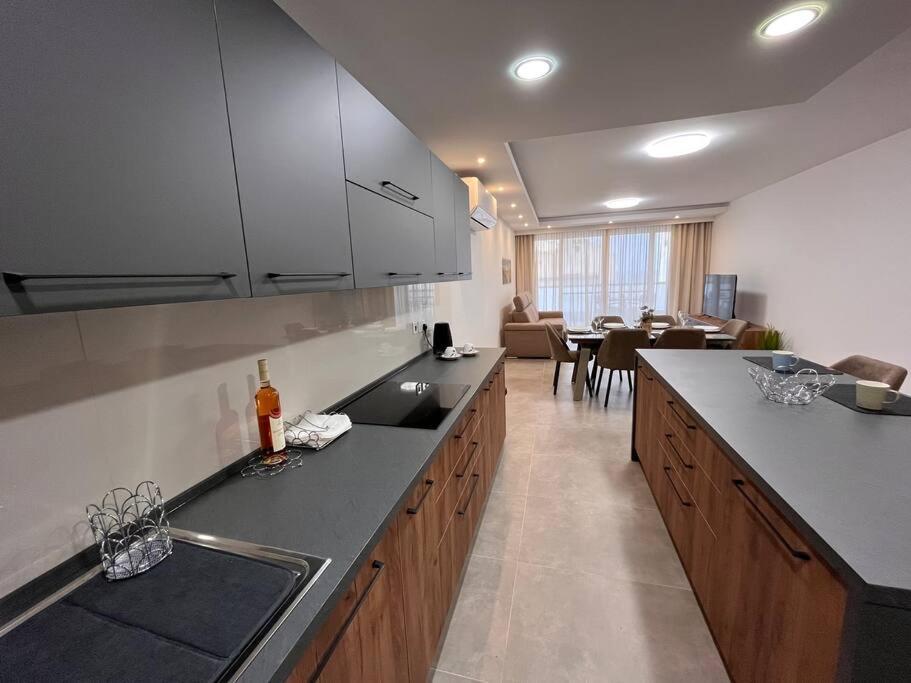 3 Bedroom Seaside Luxury Accommodation - Sleeps 8 St. Paul's Bay Luaran gambar